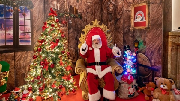 Natale a Stresa con Palazzo dei giochi e Studio di Babbo Natale